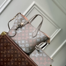 LV Shopping Bags